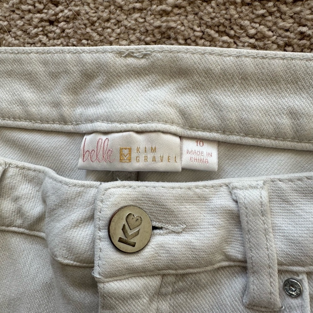Belle by Kim Gravel White Cropped Pants - Picture 2 of 3